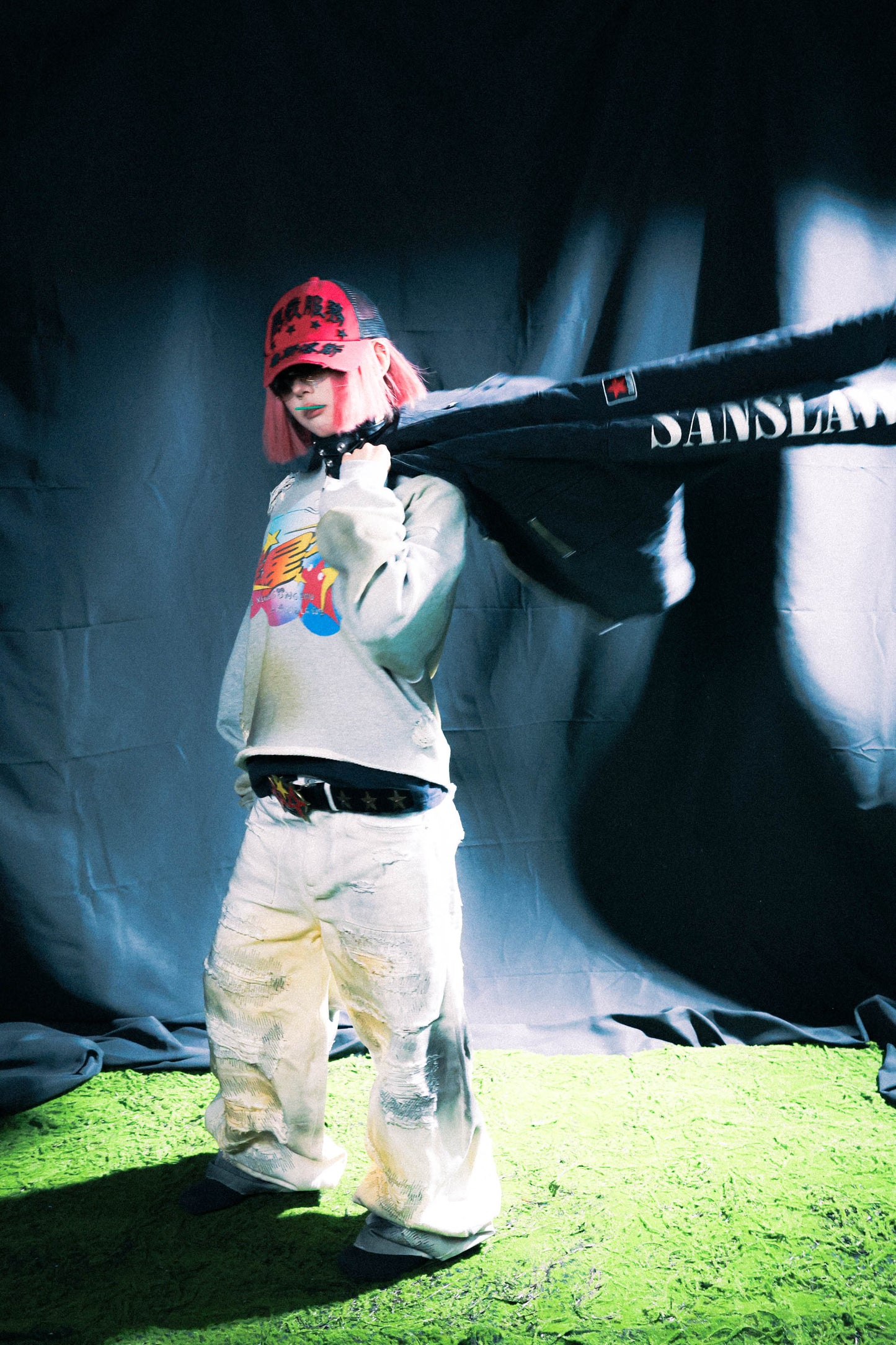 SANSLAWS White Distressed Jeans