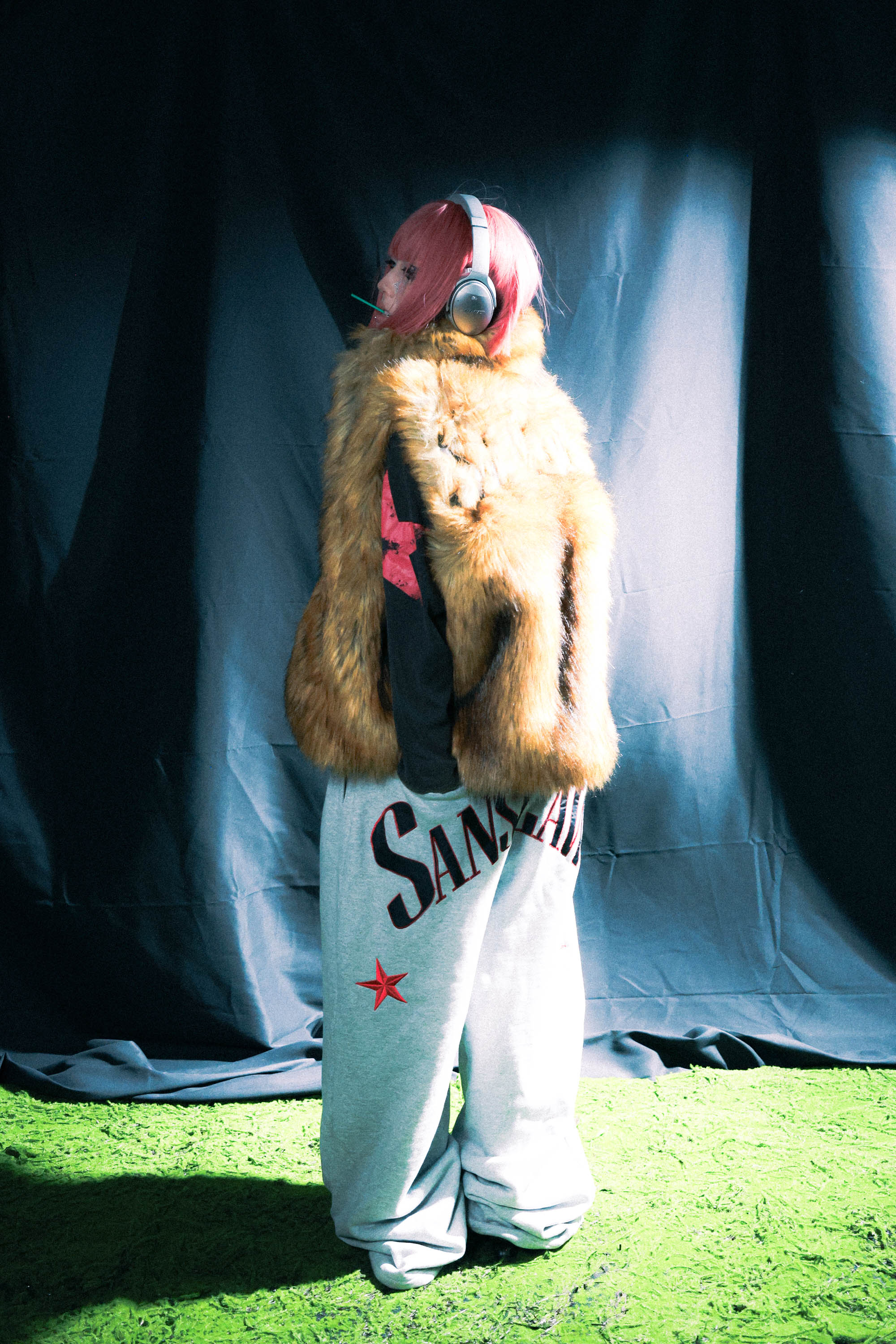 SANSLAWS Fur Vest