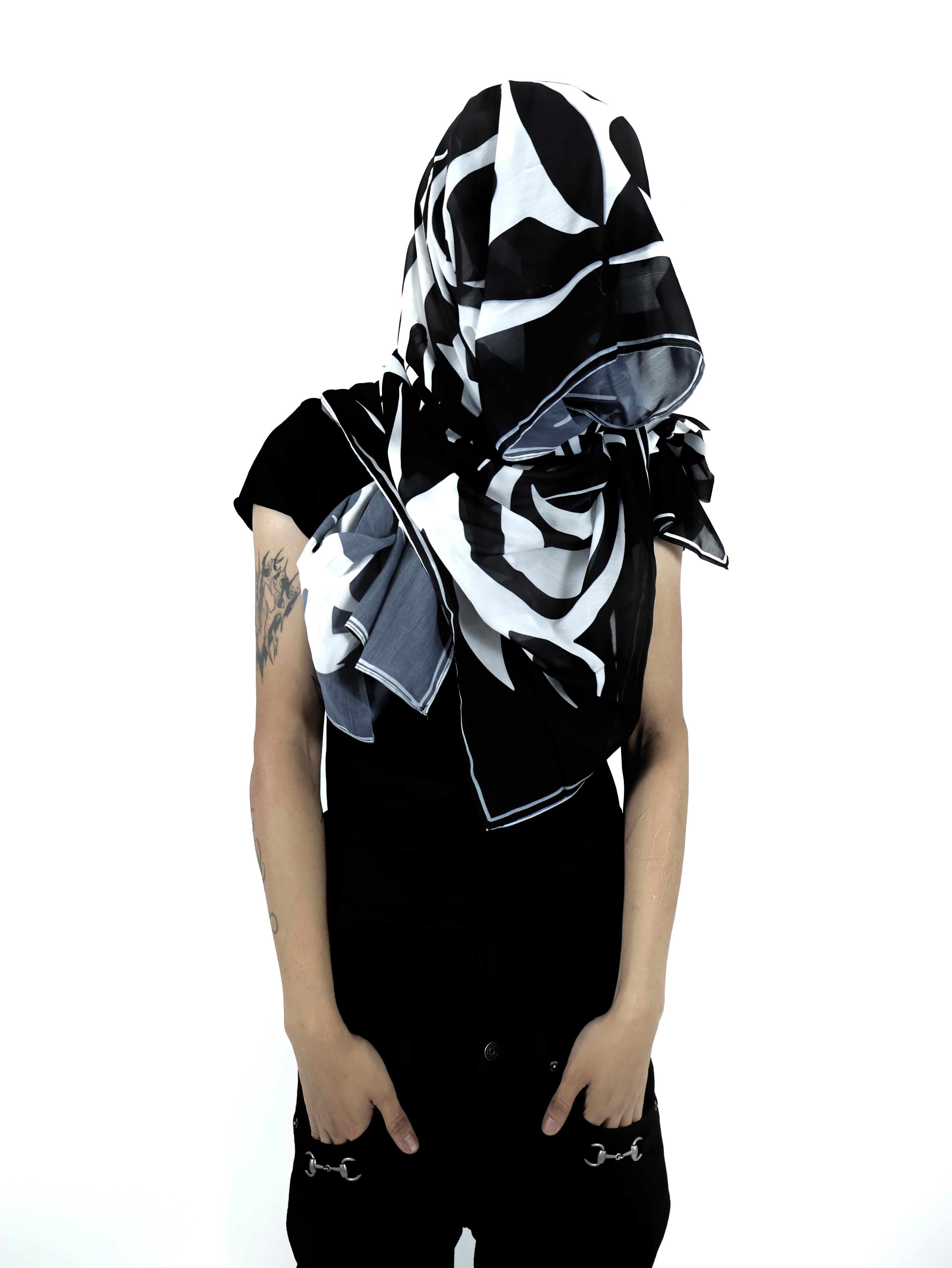 UCANTBELIKEME Printed Scarf