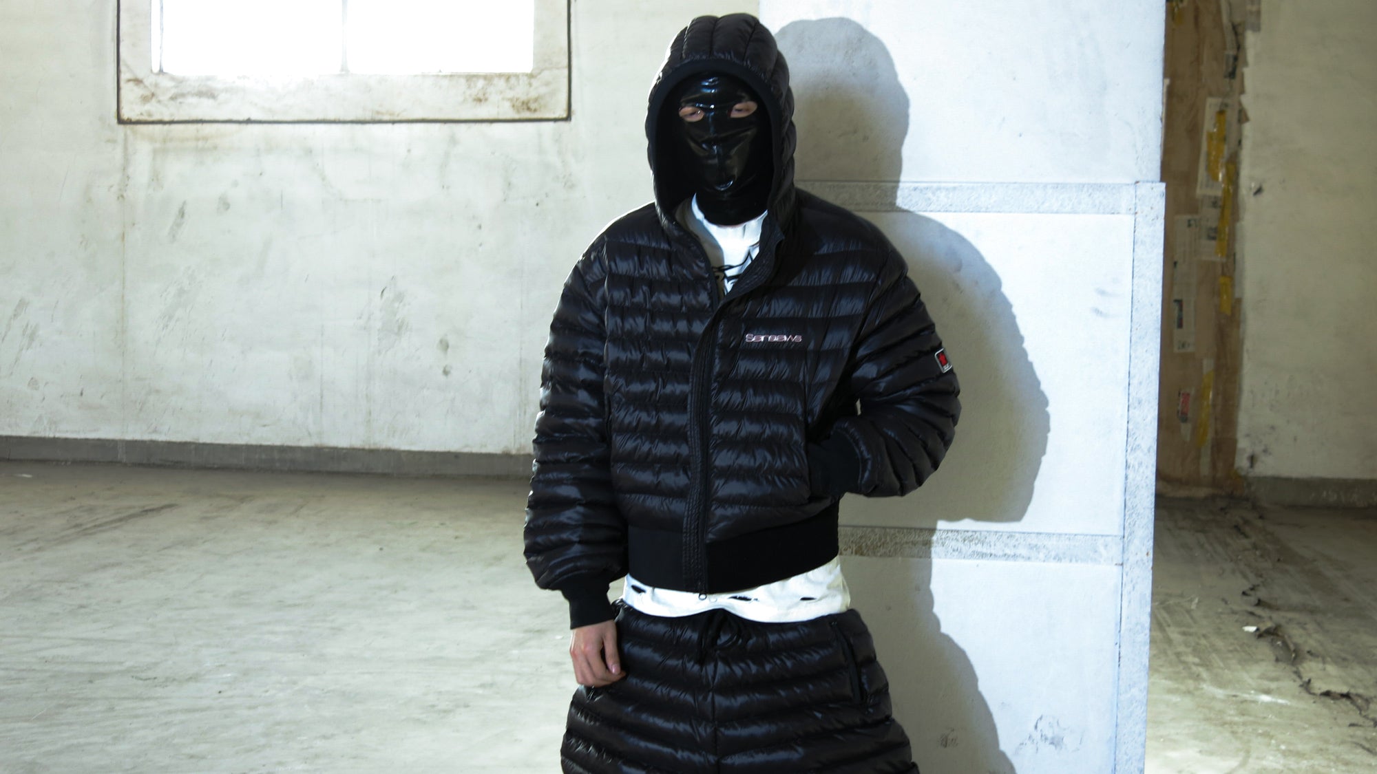SANSLAWS 3-color Hooded Cropped Puffer Jacket