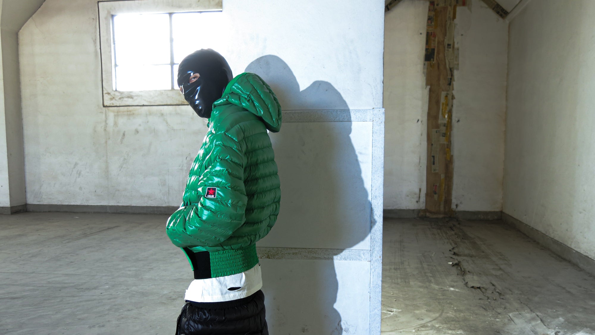 SANSLAWS 3-color Hooded Cropped Puffer Jacket