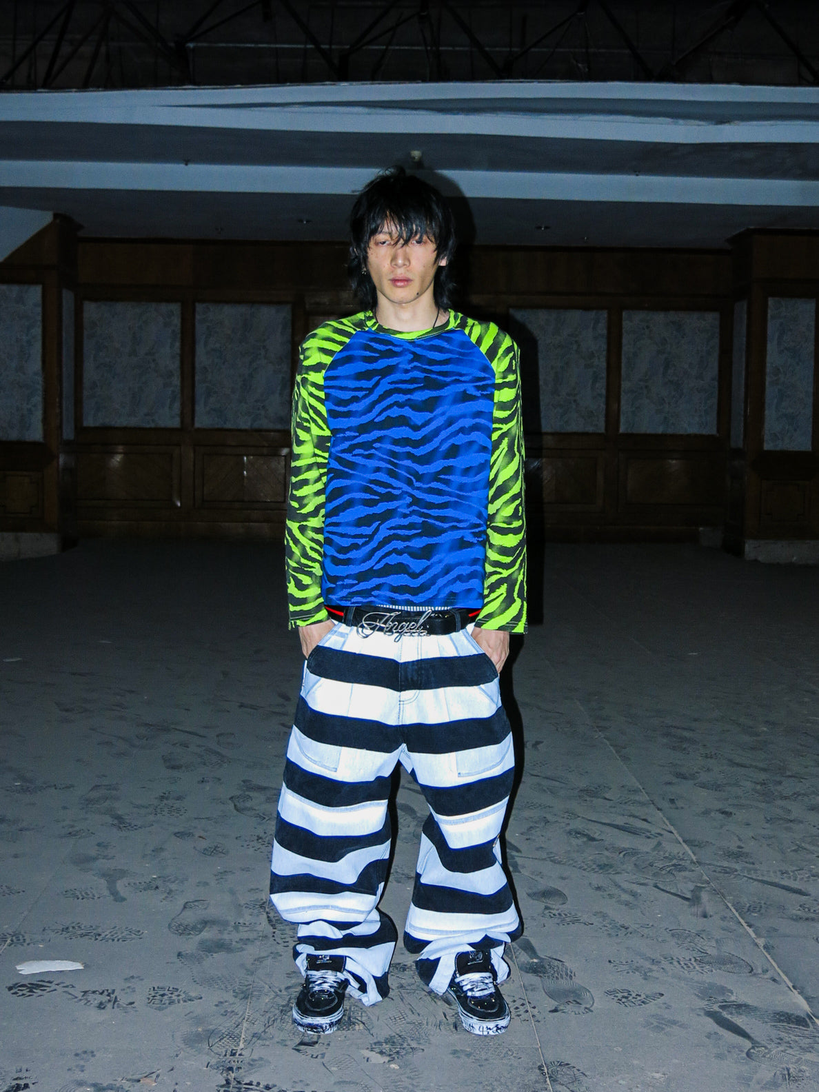 PCCVISION 3MANON Blue and Green Zebra Printed Raglan Long Sleeves
