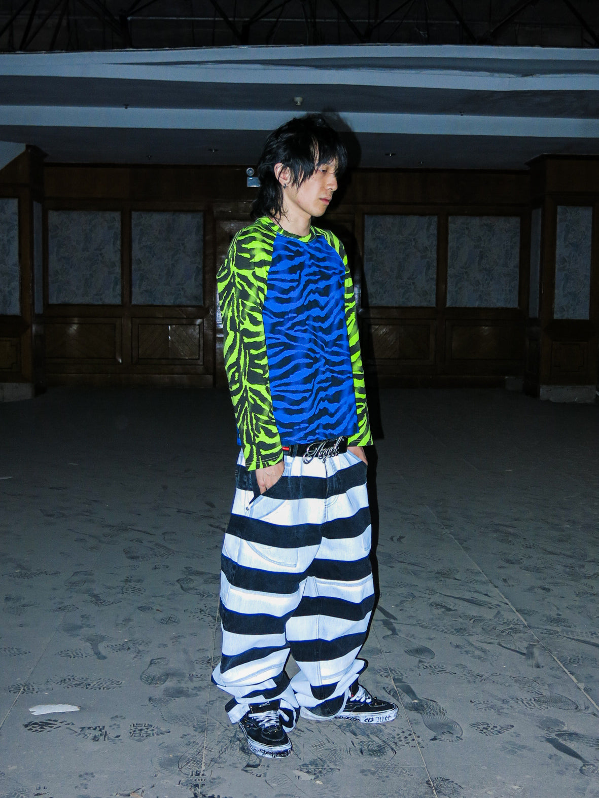 PCCVISION 3MANON Blue and Green Zebra Printed Raglan Long Sleeves