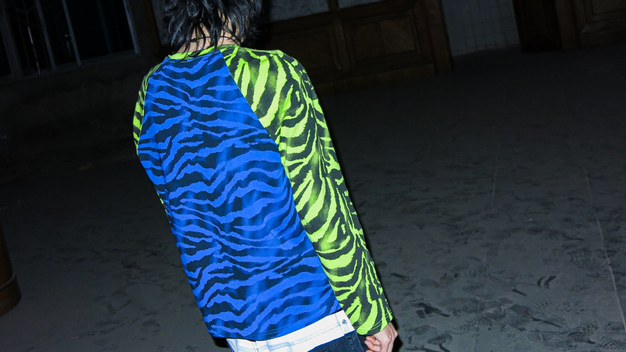 PCCVISION 3MANON Blue and Green Zebra Printed Raglan Long Sleeves