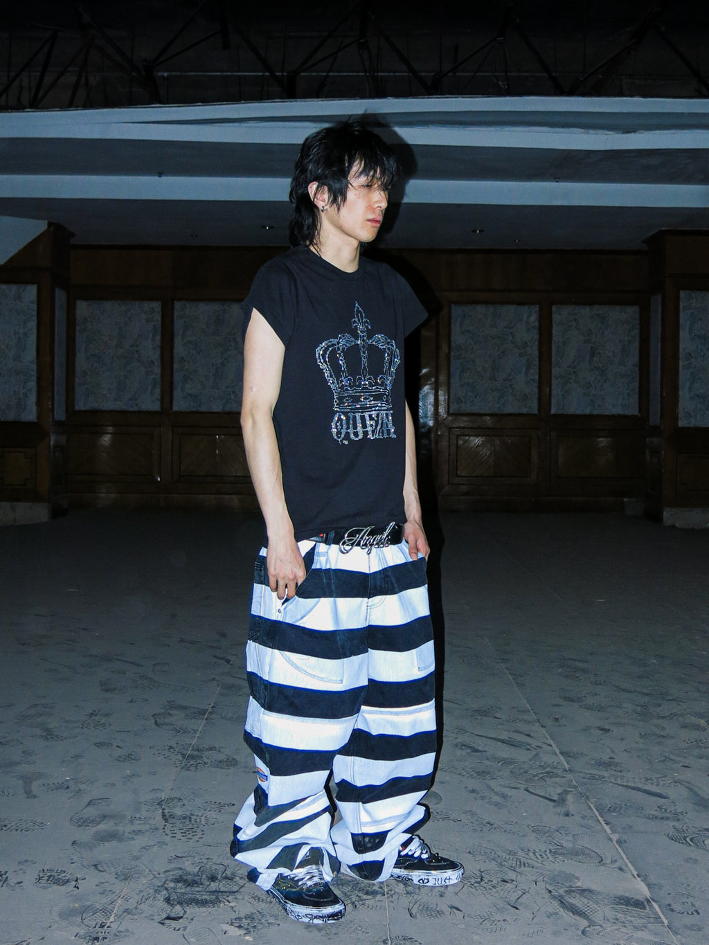 PCCVISION 3MANON 'QUEEN' Black Rhinestone Tee